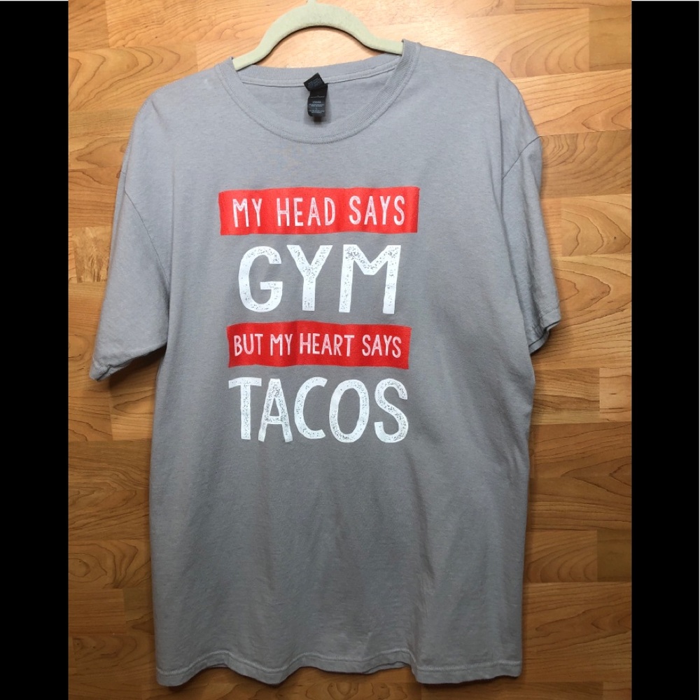 Size Large M&O Gold Brand Gray T-Shirt Taco